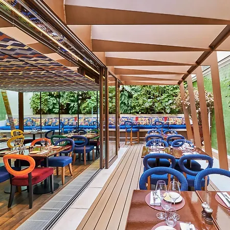 Maison Barriere Vendome 5*