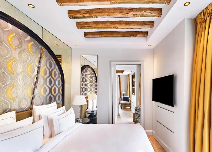 Maison Barriere Vendome 5* Paris