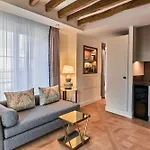 Maison Barriere Vendome 5*