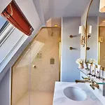 מלון Maison Barriere Vendome