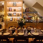 Maison Barriere Vendome 5* פריז