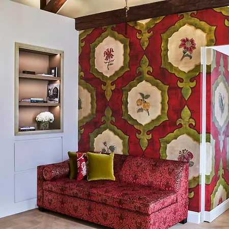 Maison Barriere Vendome 5*